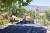 Toroslar Belediyesi, yol hizmetlerini sürdürüyor