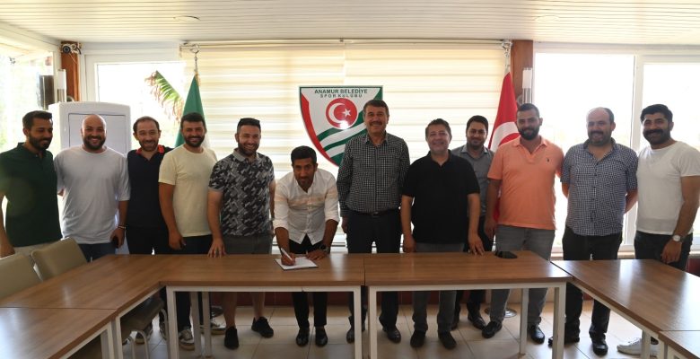 Teknik Direktör Sergen Yalçın Resmen Anamur Belediyespor’da