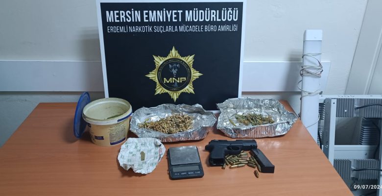 Mersin polisinden, uyuşturucu satıcılarına operasyon