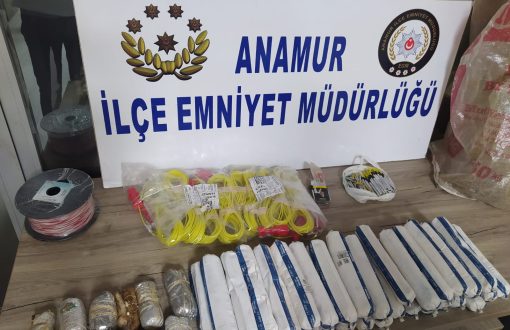 Anamur’da dinamit zulası bulundu